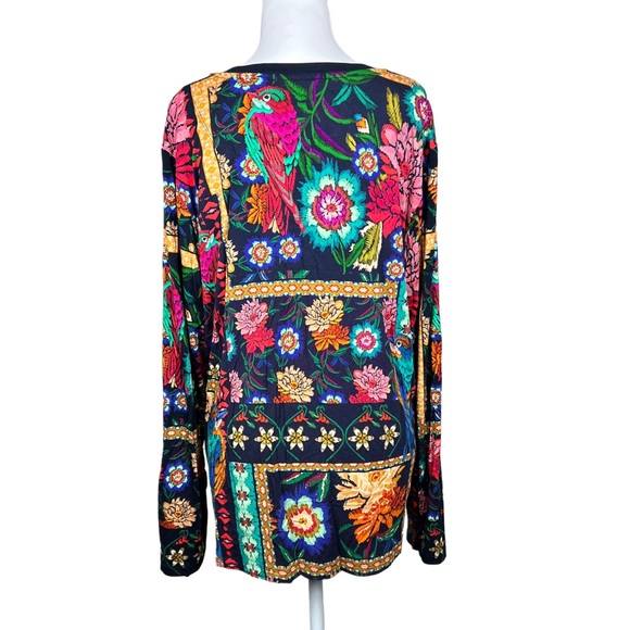 Johnny Was Janie Favorite Long Sleeve V-Neck Tee Floral Parrot Print XL - Picture 3 of 5